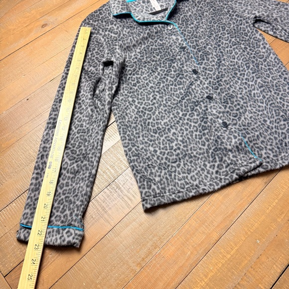 Gilligan & O’Malley NWOT Leopard Print Pajama Set Button Front Size Small Medium - Picture 15 of 16